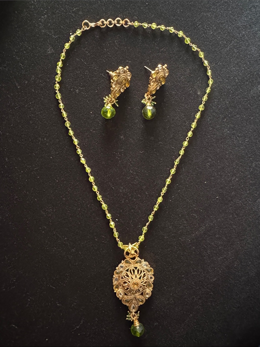 Gold Filigree Indian Pendant Necklace and Earrings Set in Light Green